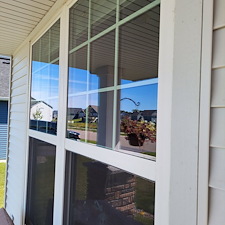 Residential-Window-Cleaning-House-Washing-in-Lino-Lakes-MN 0
